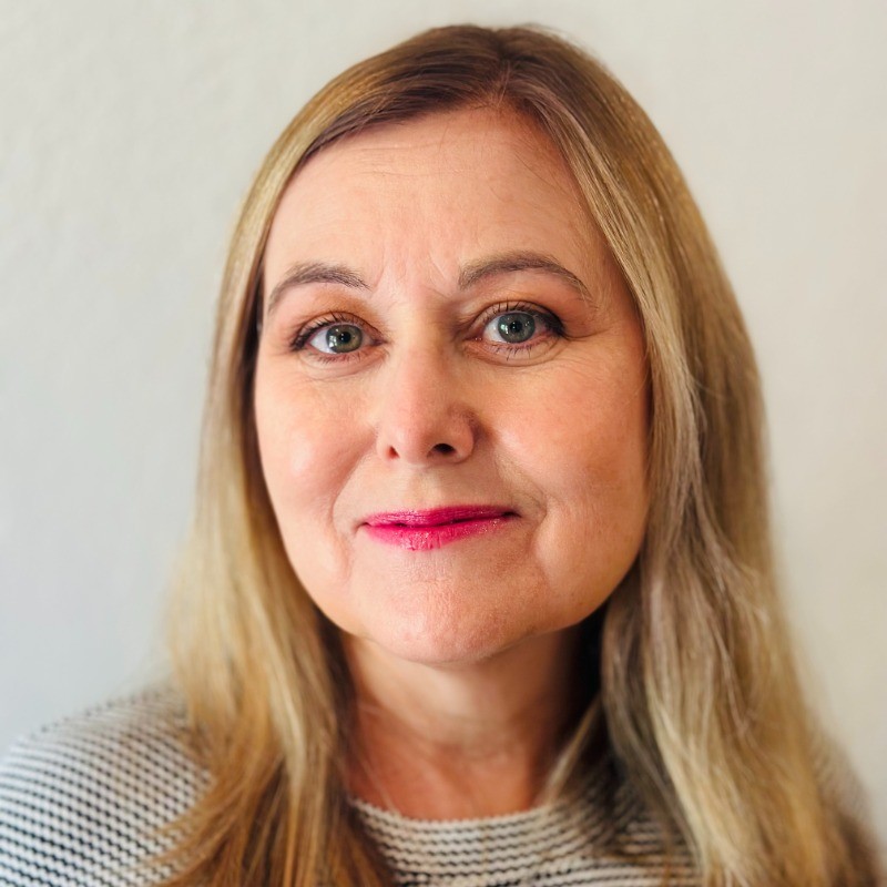 Julia Helgeson Profile Photo