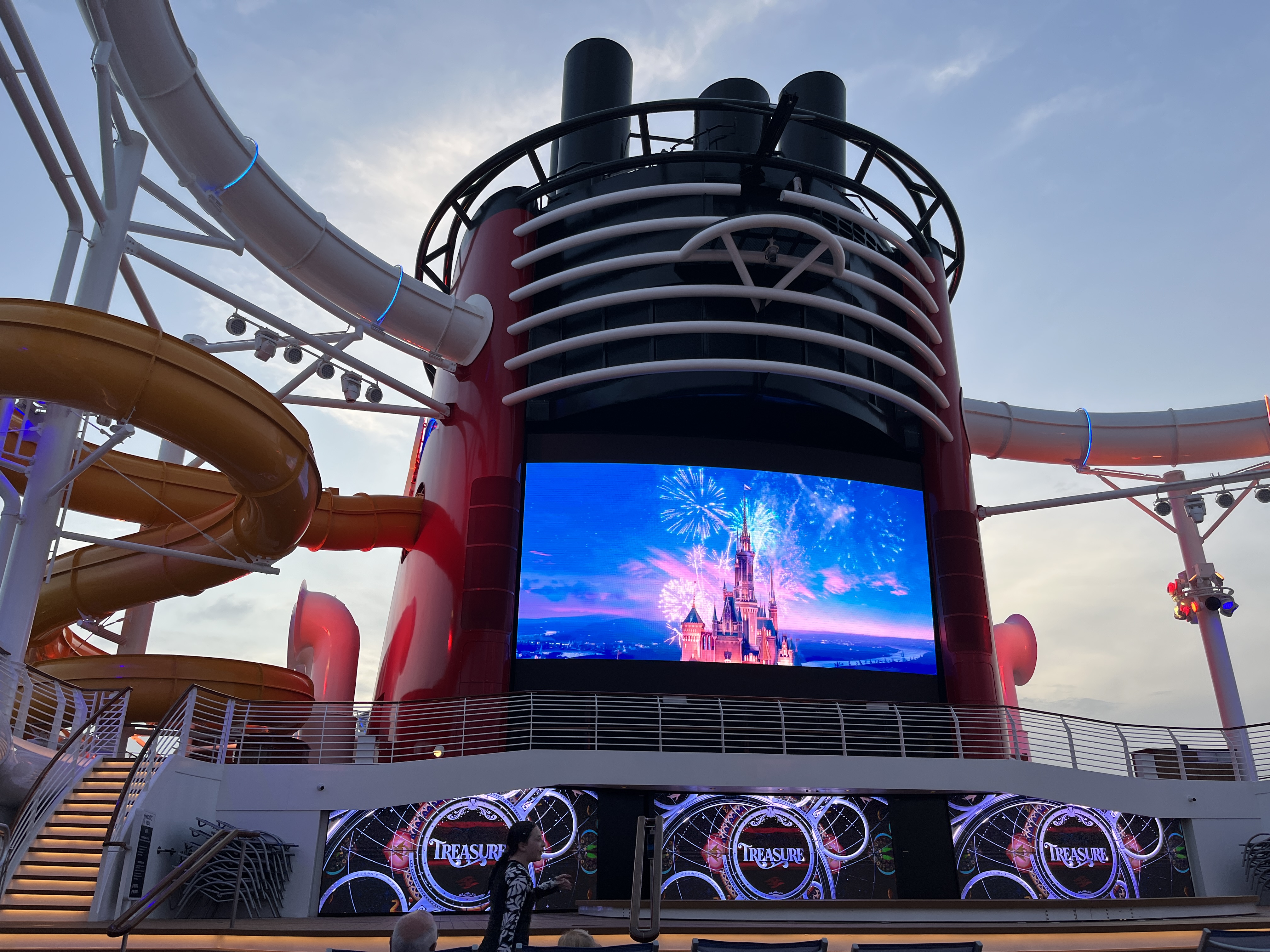 Bingo, Brunch, & Disney Magic at Sea! [Ep. 889]