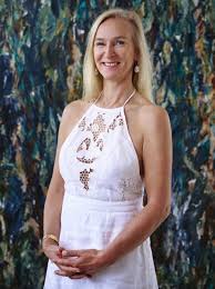 From Breakdown to Breakthrough: Elizabeth Jane's Journey to Empowerment From Breakdown to Breakthrough: Elizabeth Jane's Journey to Empowerment