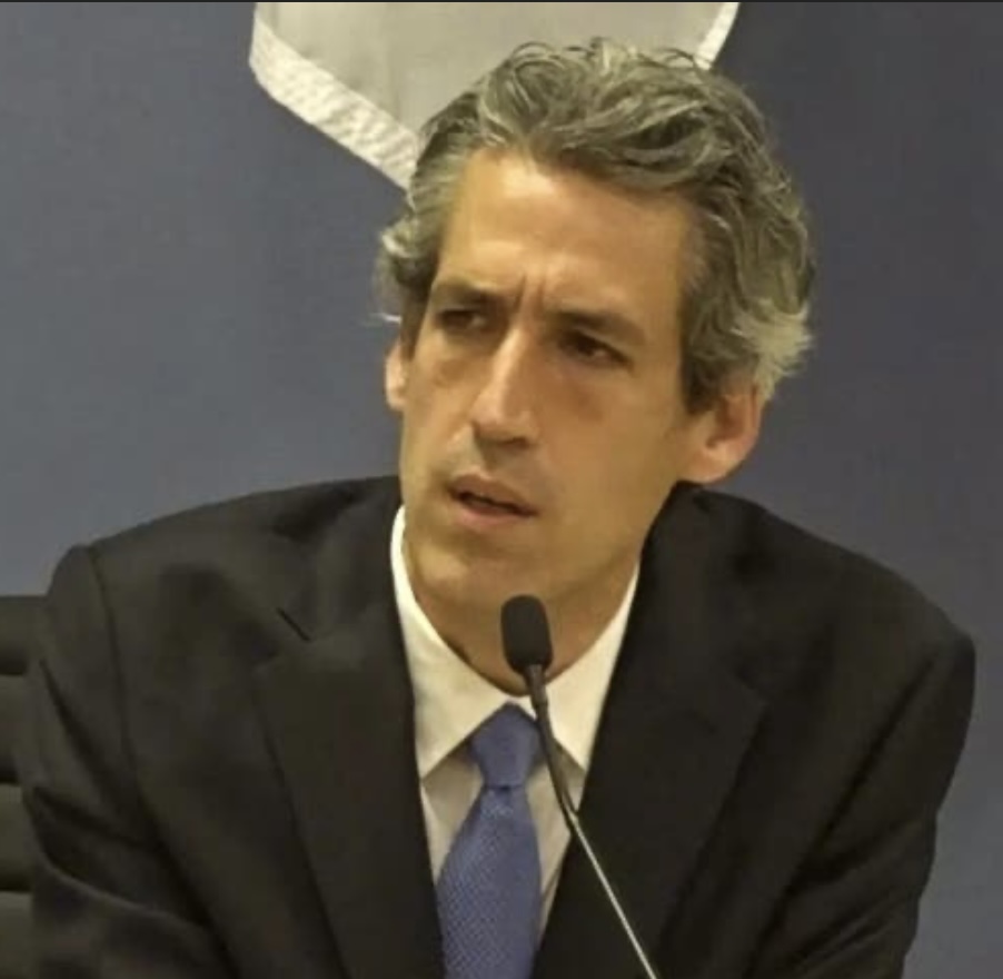Mayor Daniel Biss--The Dog Barks