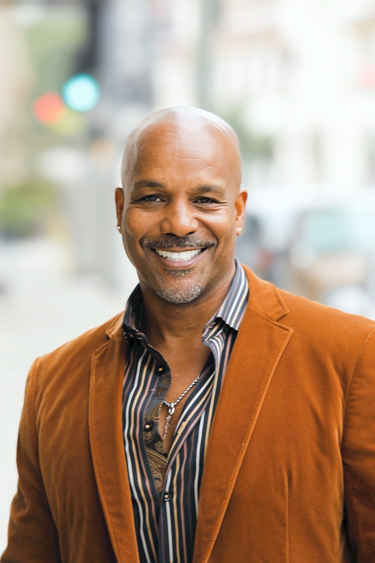 The Mapmaker: John Diggs' Journey from the Brink to Breakthrough The Mapmaker: John Diggs' Journey from the Brink to Breakthrough