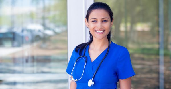 how do I become a medical assistant in USA