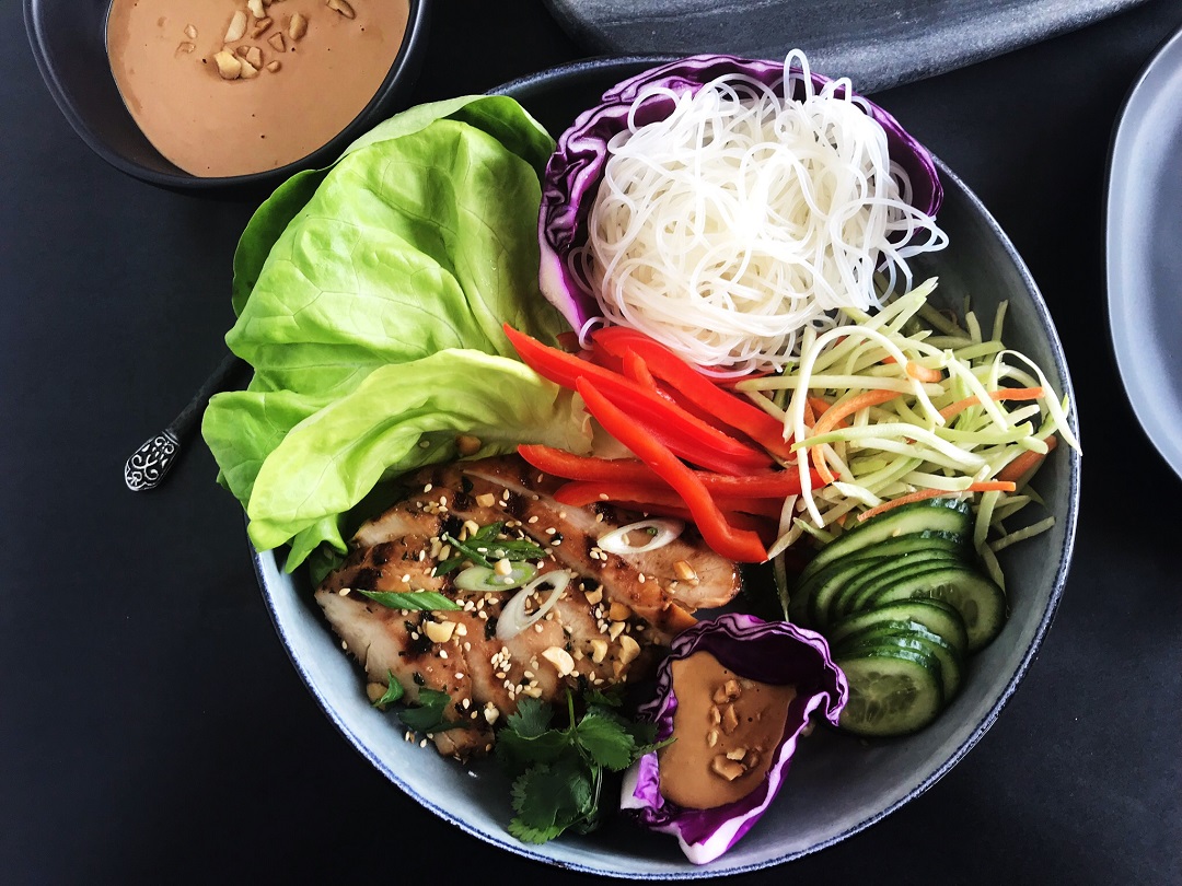 Chicken Lettuce Wraps, Asian Style with Peanut Sauce | Sister Spice
