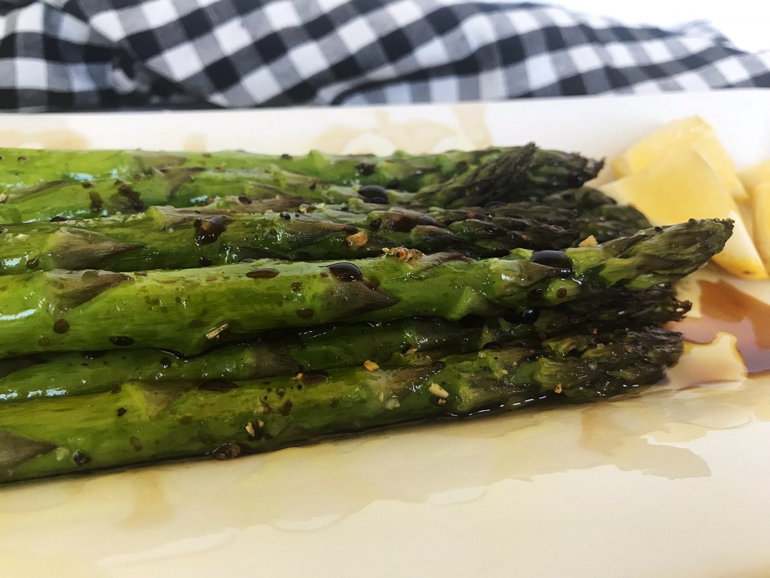 Roasted Asparagus with Balsamic Glaze Recipe | Sister Spice