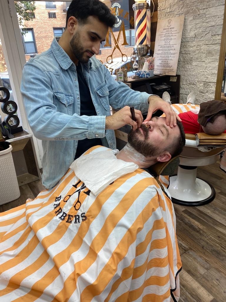 What are some popular variations or styles of hard part fades?