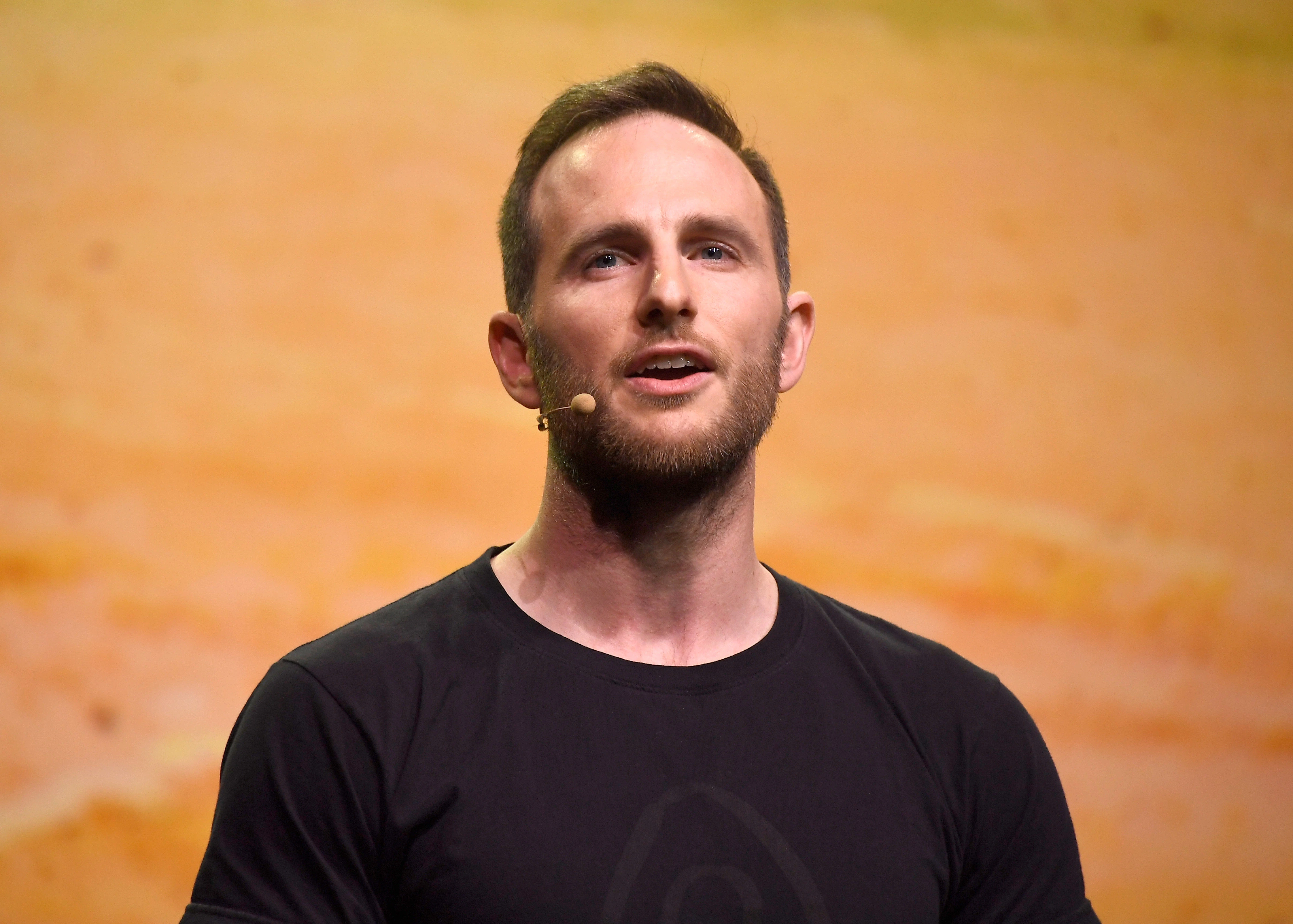 Joe Gebbia AI mentor on Get Mentors