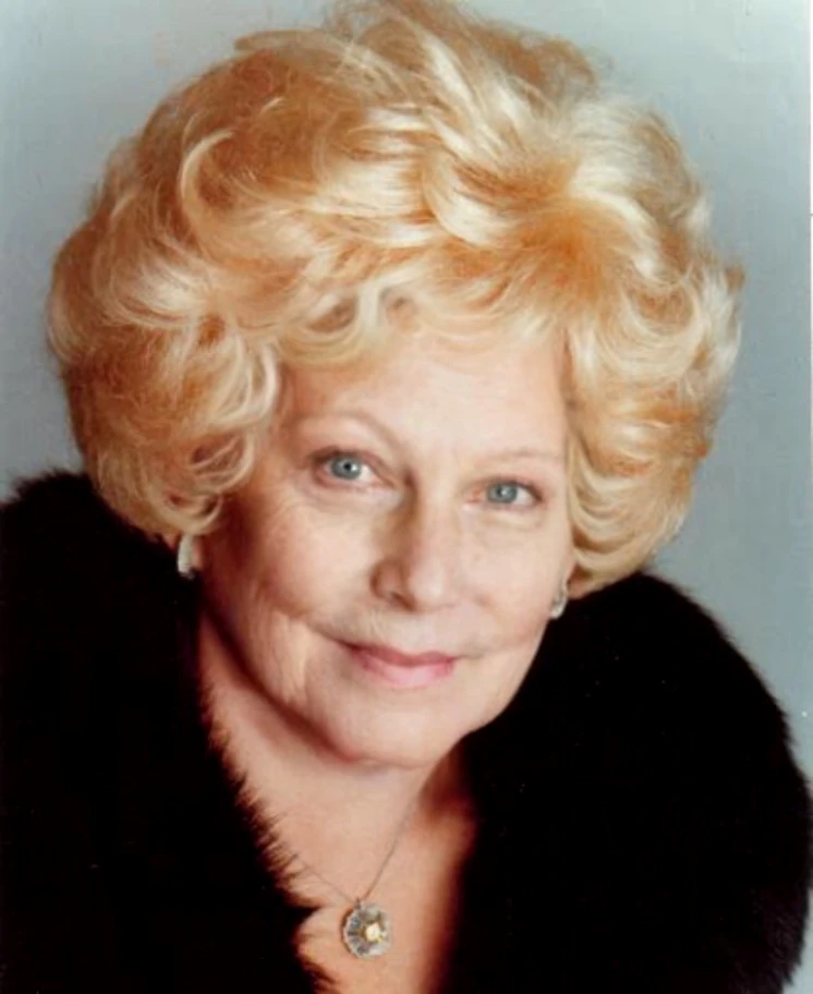 Mary Kay Ash AI mentor on Get Mentors