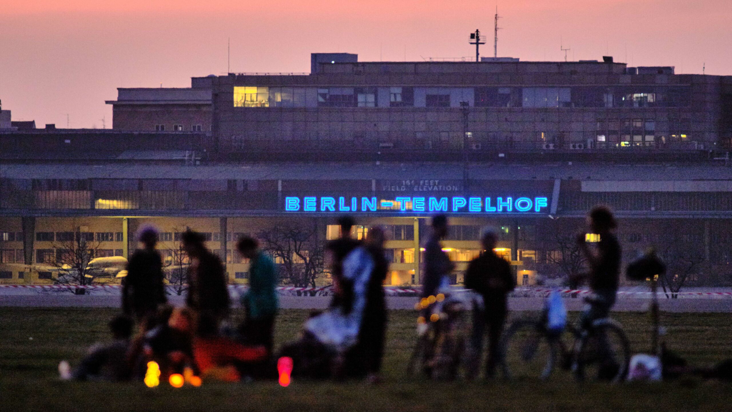 Berlin's former airfield Tempelhof is being used as a place of gathering by the city's people even when there's no event taking place.