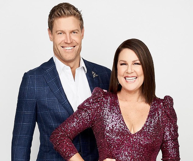Soy una celebridad ... ¡Sácame de aquí! SPOILER: La actriz de Hollywood 'que los productores han querido durante años' se une a la temporada 2021. En la foto: los anfitriones Dr. Chris Brown y Julia Morris