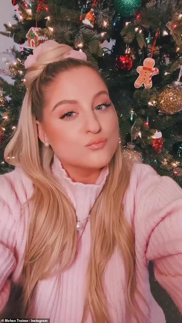 Futura mamá: Meghan Trainor, quien actualmente está embarazada, reveló que `` no logró ese objetivo '' de la fecha de vencimiento de Navidad, pero que dará a luz cerca del Día de San Valentín durante una charla con el Morning Magic de Boston.