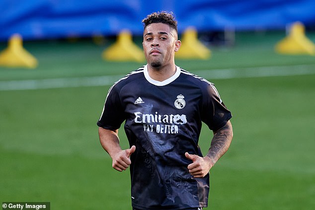 Mariano Díaz tendrá un comienzo poco común para el Real Madrid contra el Inter de Milán el miércoles
