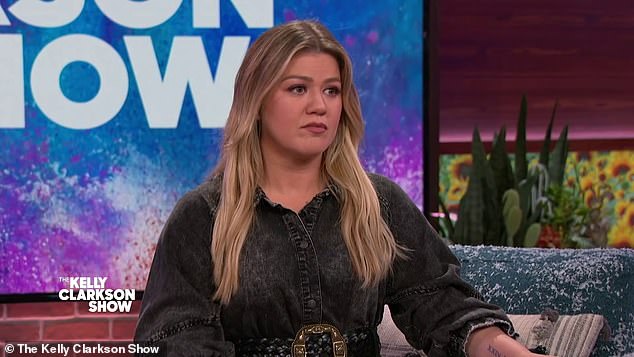 Abriendo: Kelly Clarkson habló sobre ser infeliz en su matrimonio con Brandon Blackstock en su programa de entrevistas