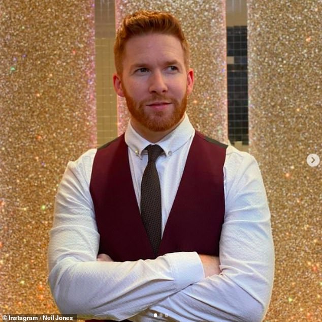 Listo para ello: Neil Jones ha dicho que sería `` genial '' estar en una pareja exclusivamente masculina en la serie del próximo año de Strictly Come Dancing.