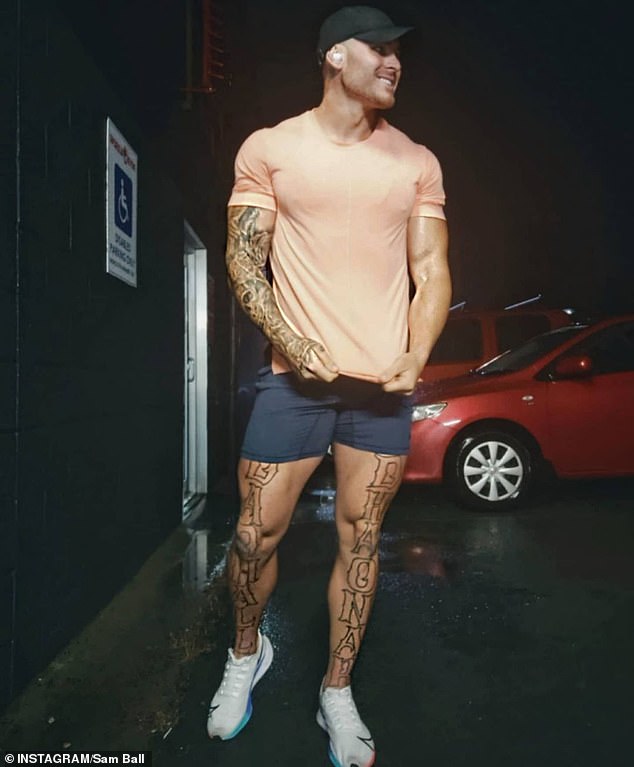Causando revuelo: la ex estrella de Married At First Sight, Sam Ball, hizo que las redes sociales cayeran en picada esta semana por su último tatuaje. Fotografiado el domingo