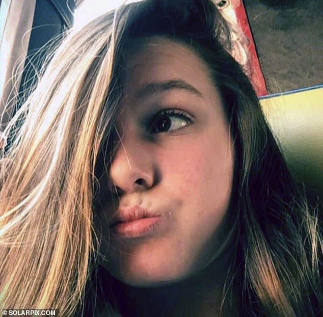 La adolescente británica Taya O'Loughlin, en la foto, fue encontrada sana y salva después de desaparecer de su escuela secundaria en la capital, Palma, a las 8 a.m.del martes por la mañana.