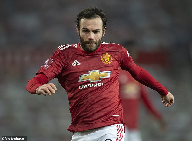 La madre de Juan Mata, Marta García, murió después de una larga batalla contra la enfermedad.