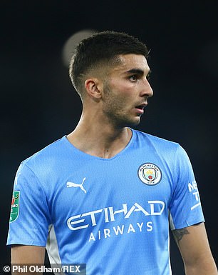 Ferran Torres estará de baja hasta tres meses por el Manchester City
