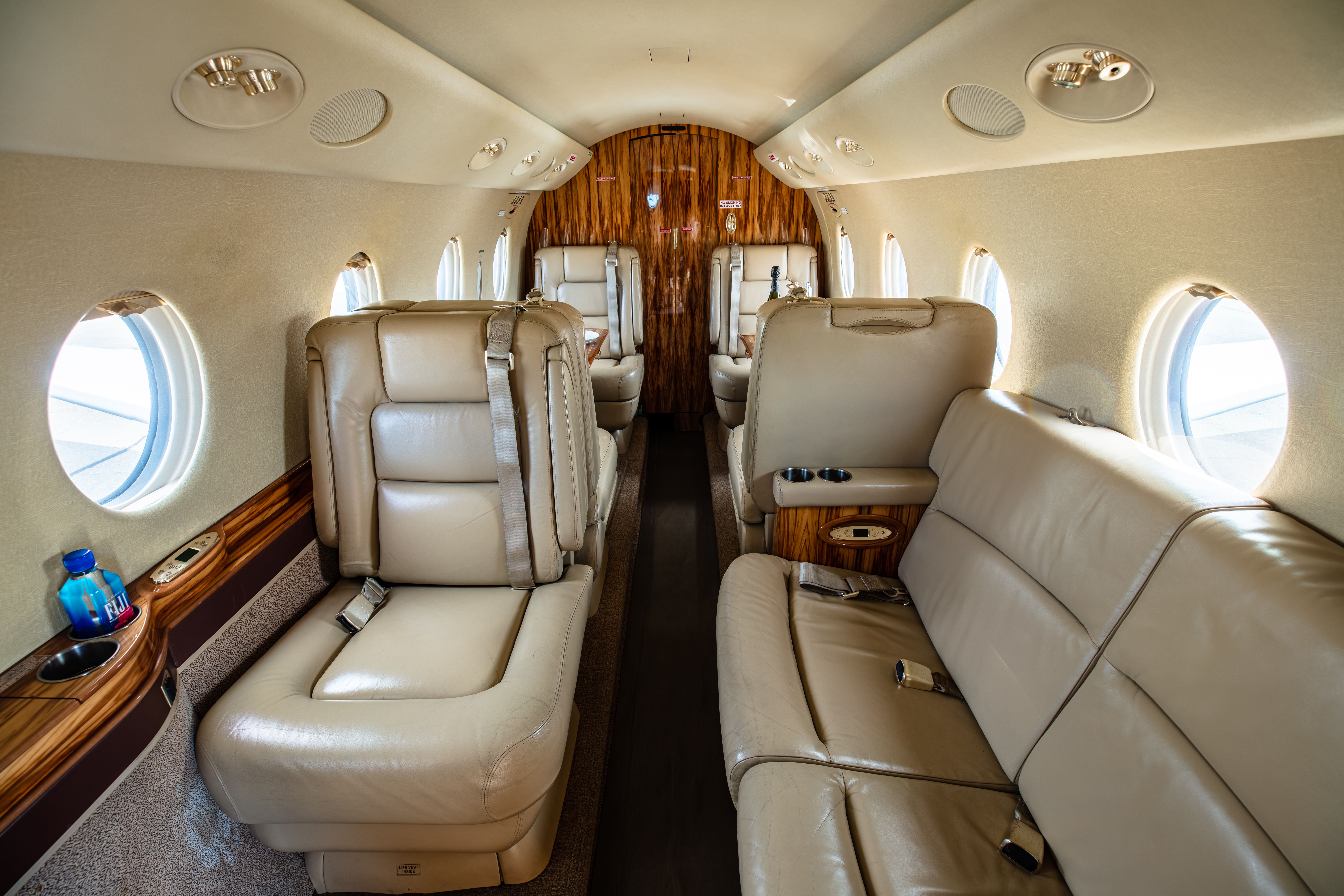 Gulfstream G150 — view 4