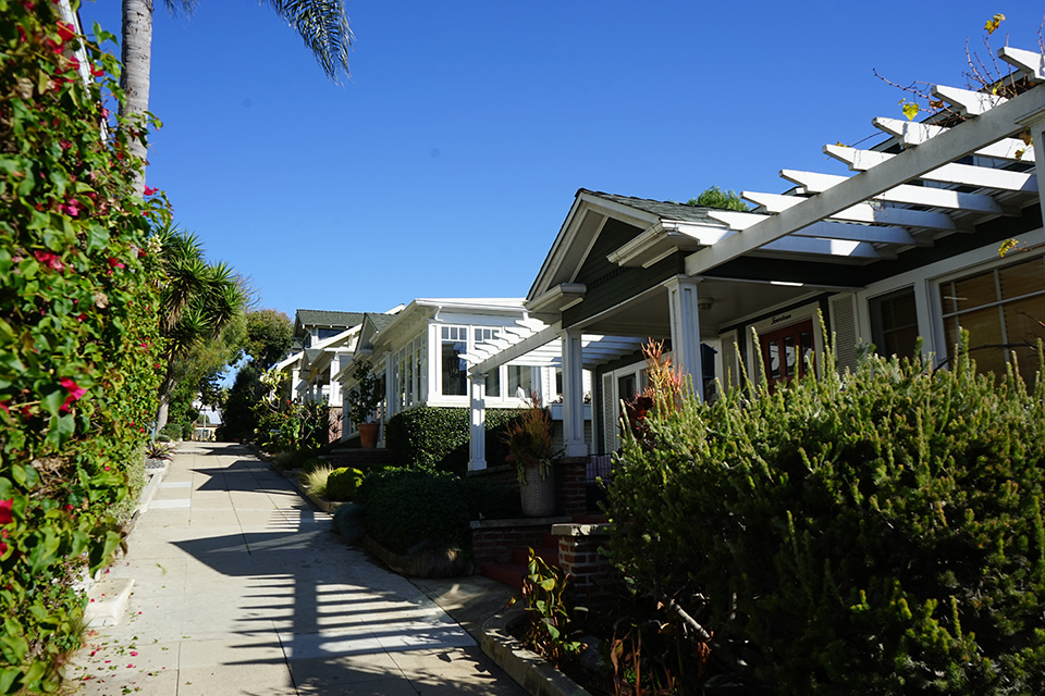 Bungalow Courts