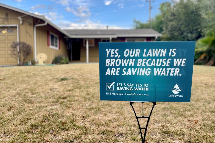 A conservation lawn sign