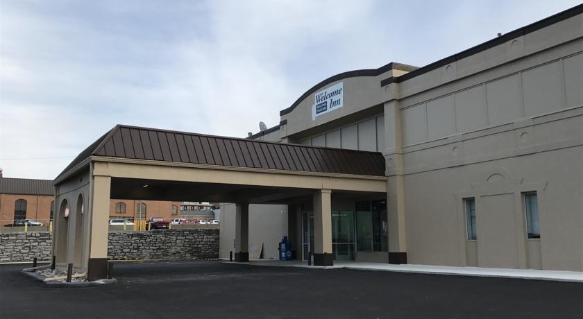 Kenneth Logan. Quentin Kearney, Welcome Inn, Illinois Fair Labor Standards Act