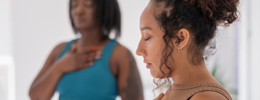 meditating women