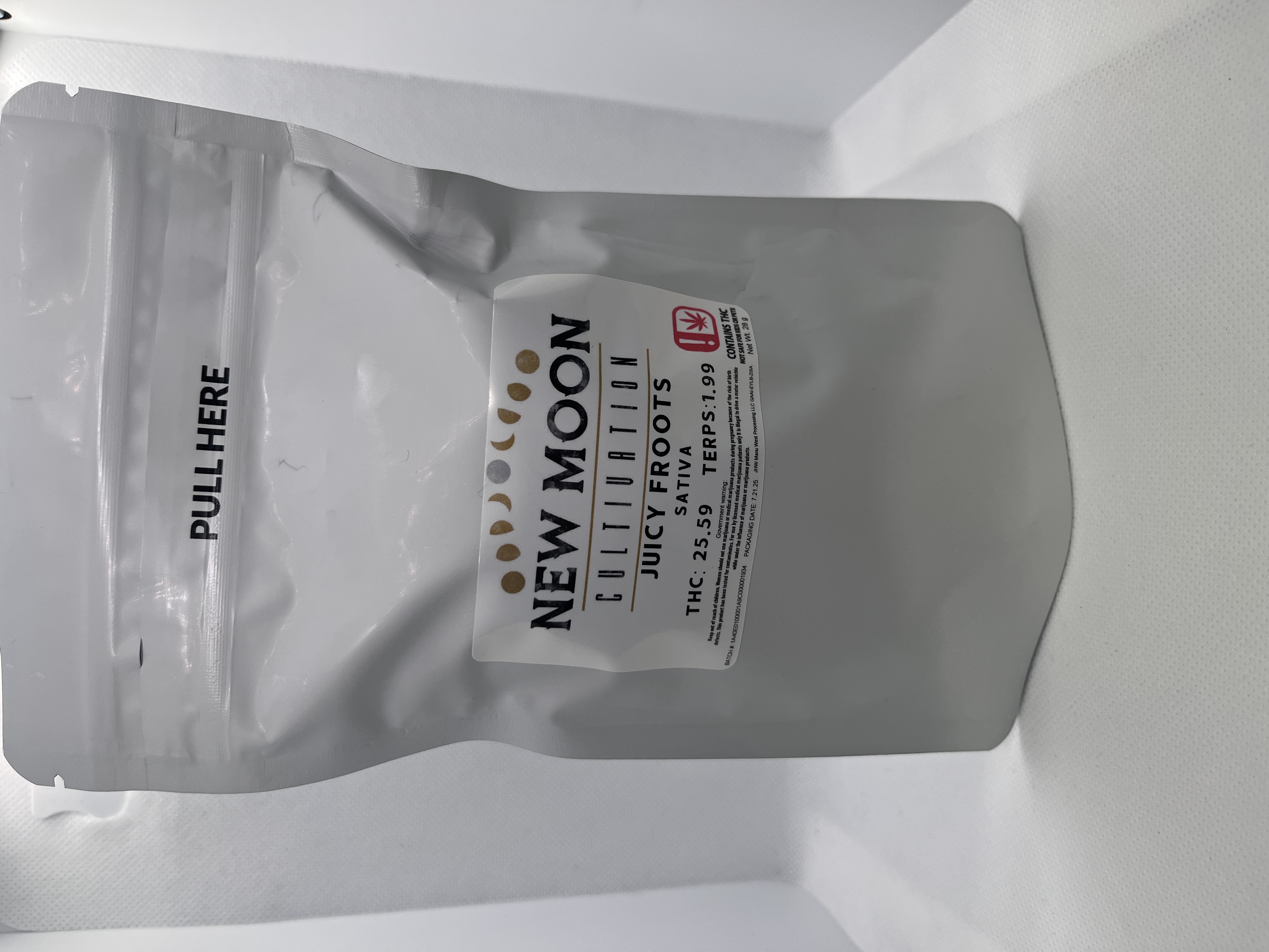 Photograph of product: Juicy Froots Smalls by New Moon Cultivation - 28g