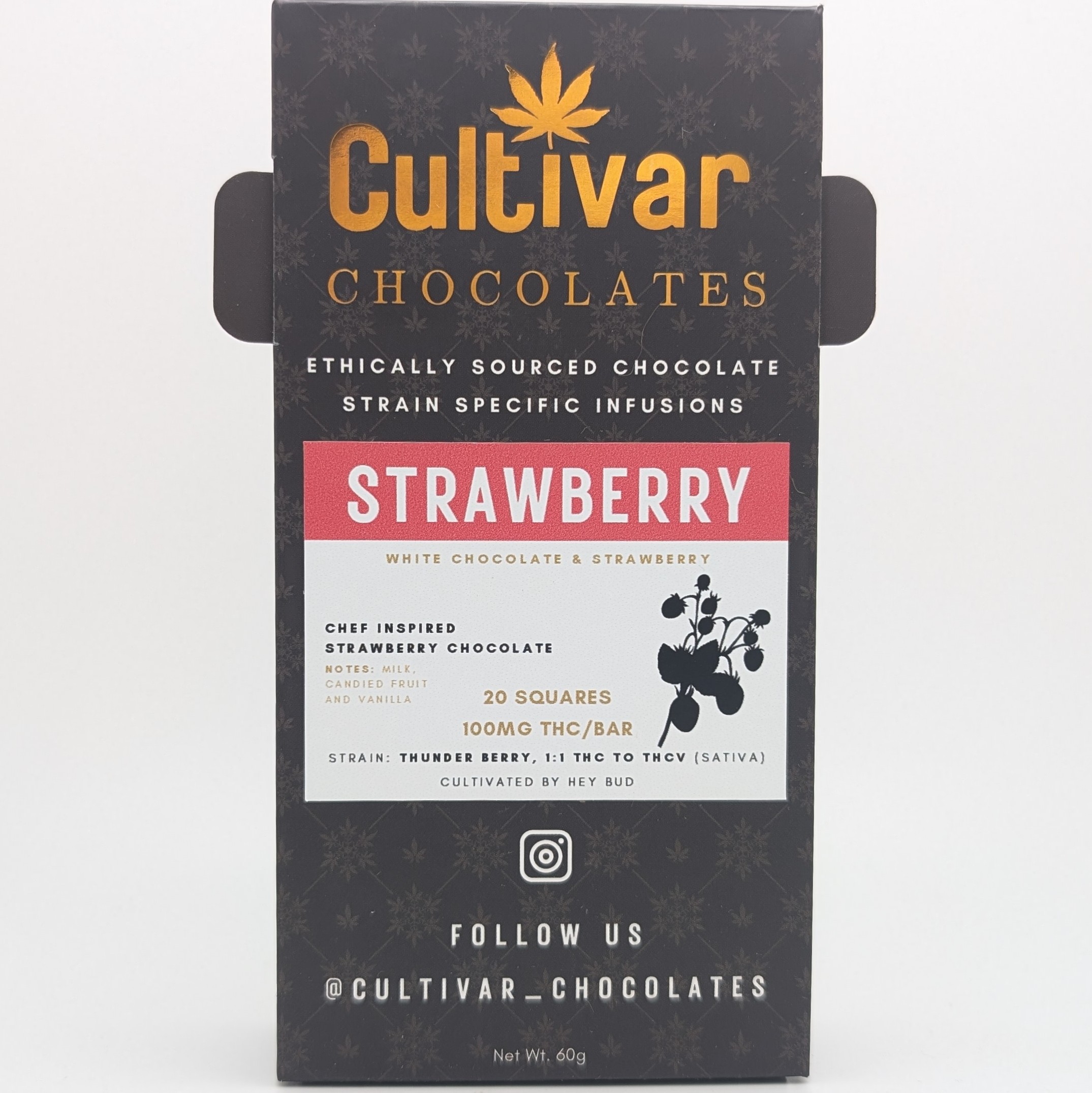 Photograph of product: Strawberry Chocolate Bar 100mg