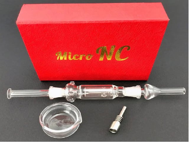 Photograph of product: Glass Design Nectar Collector - 