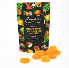 Photograph of product: Smokiez | Sour Tropical Fruit  1:1 CBD:TH-oui Fruit Chews | 10pk
