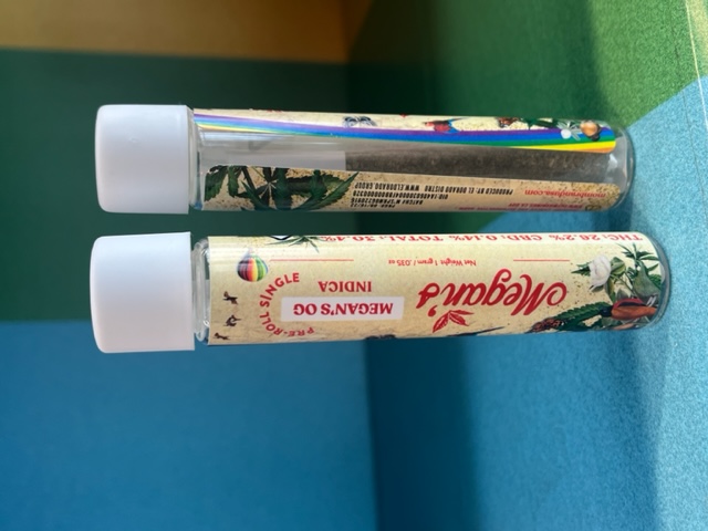 Photograph of product: Megan's  Og Preroll (2pk)