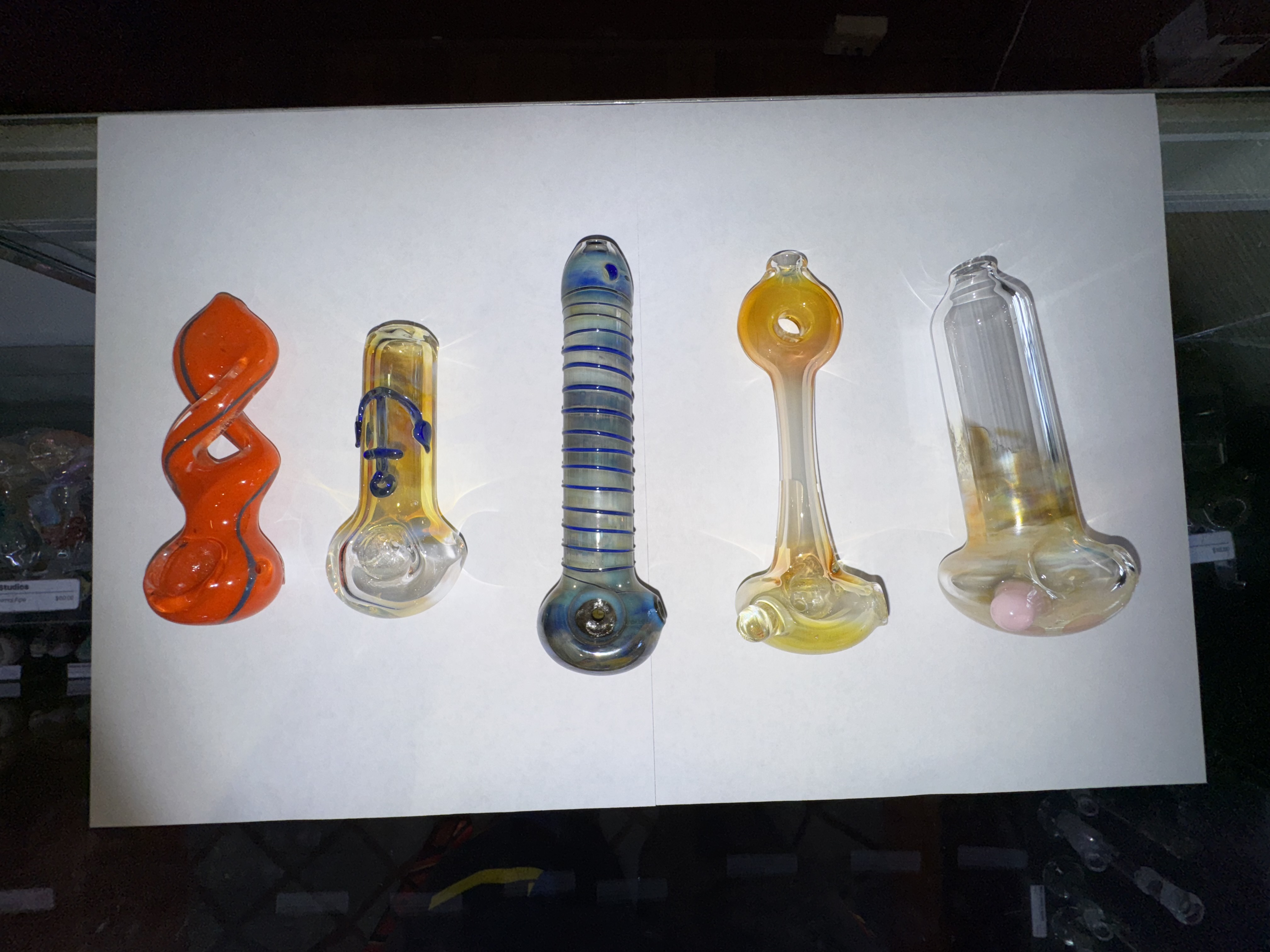 Photograph of product: Yellow Bird - Gold Fuming Hand Pipe