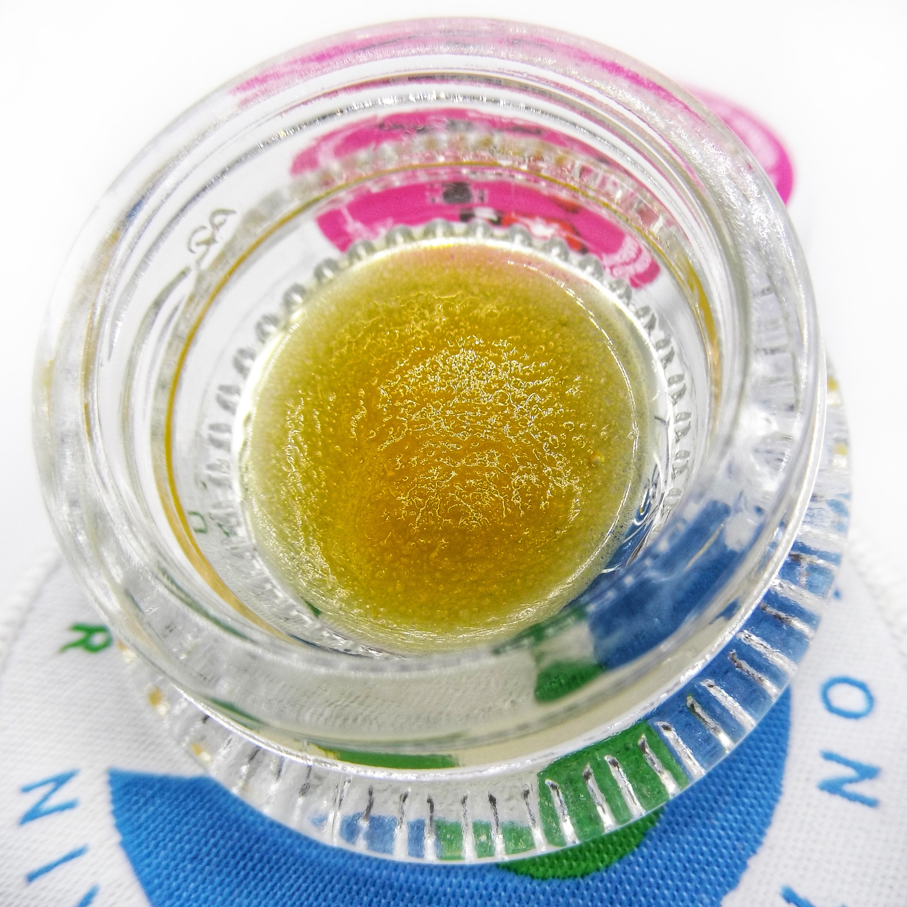 Photograph of product: Beehive Extracts 1g Original Glue Hybrid Badder