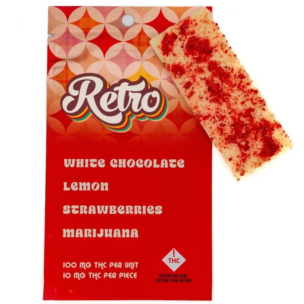 Photograph of product: White Chocolate. Lemon. Strawberries. Oui'd. - 100mg TH-oui