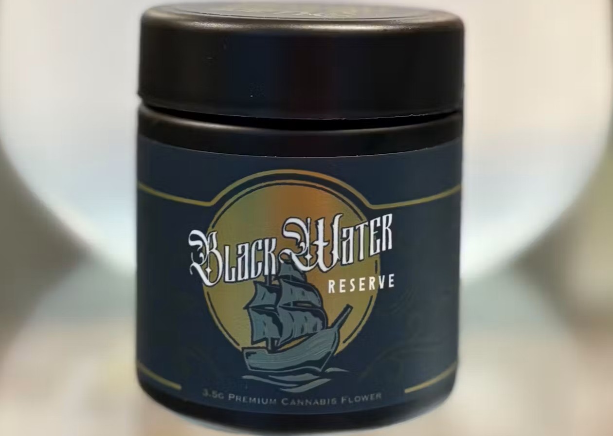 Photograph of product: Black Water Reserve | 3.5g | Oklahoma Coma