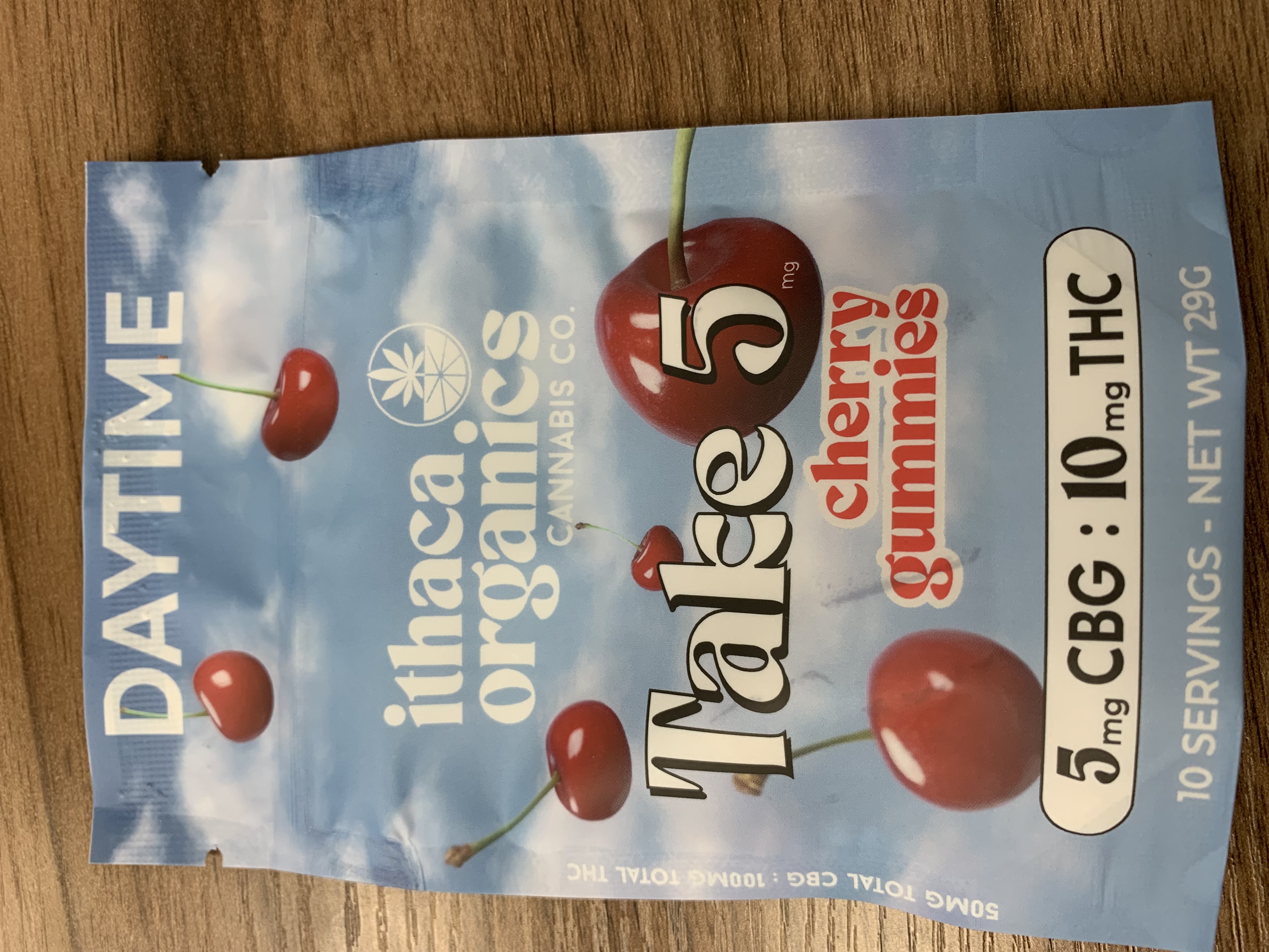 Photograph of product: Ithaca Organics take five TH-oui CBG Gummies 10x10  100mg