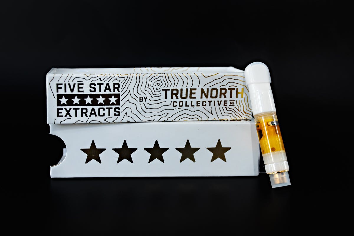 Photograph of product: Five Star Extracts | Mango Madness | Nug Run Sauce Cart