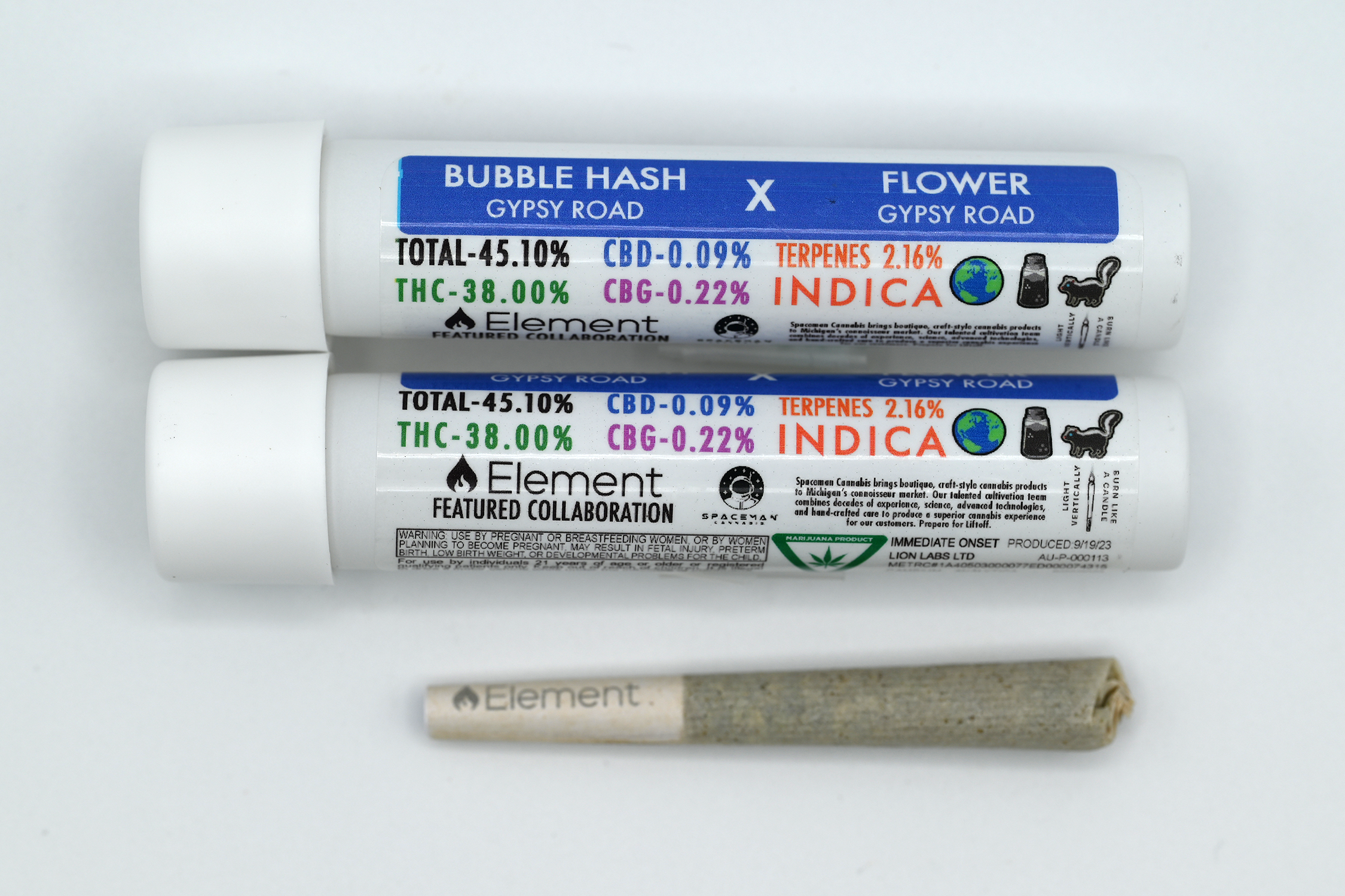 Photograph of product: Element- Live au chocolat Joint- - blue nerds x Razzlez