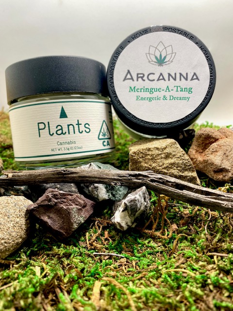 Photograph of product: MERINGUE-A-TANG 3.5G