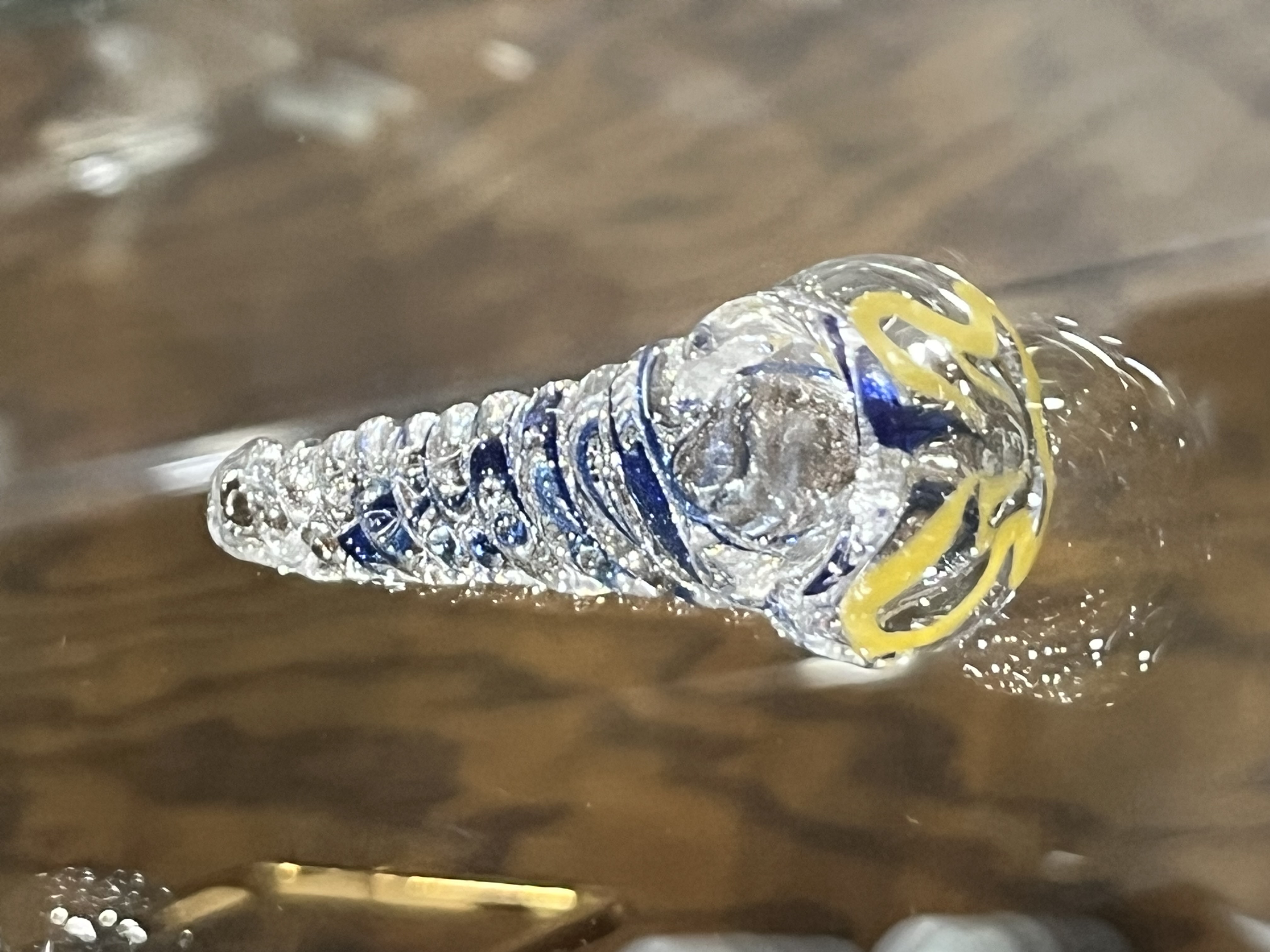 Photograph of product: Seashell One Hitter Glass Pipe