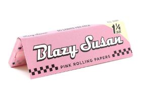 Photograph of product: Blazy Susan Ultra Thin Pink Rolling Papers 1 1/4 50pk
