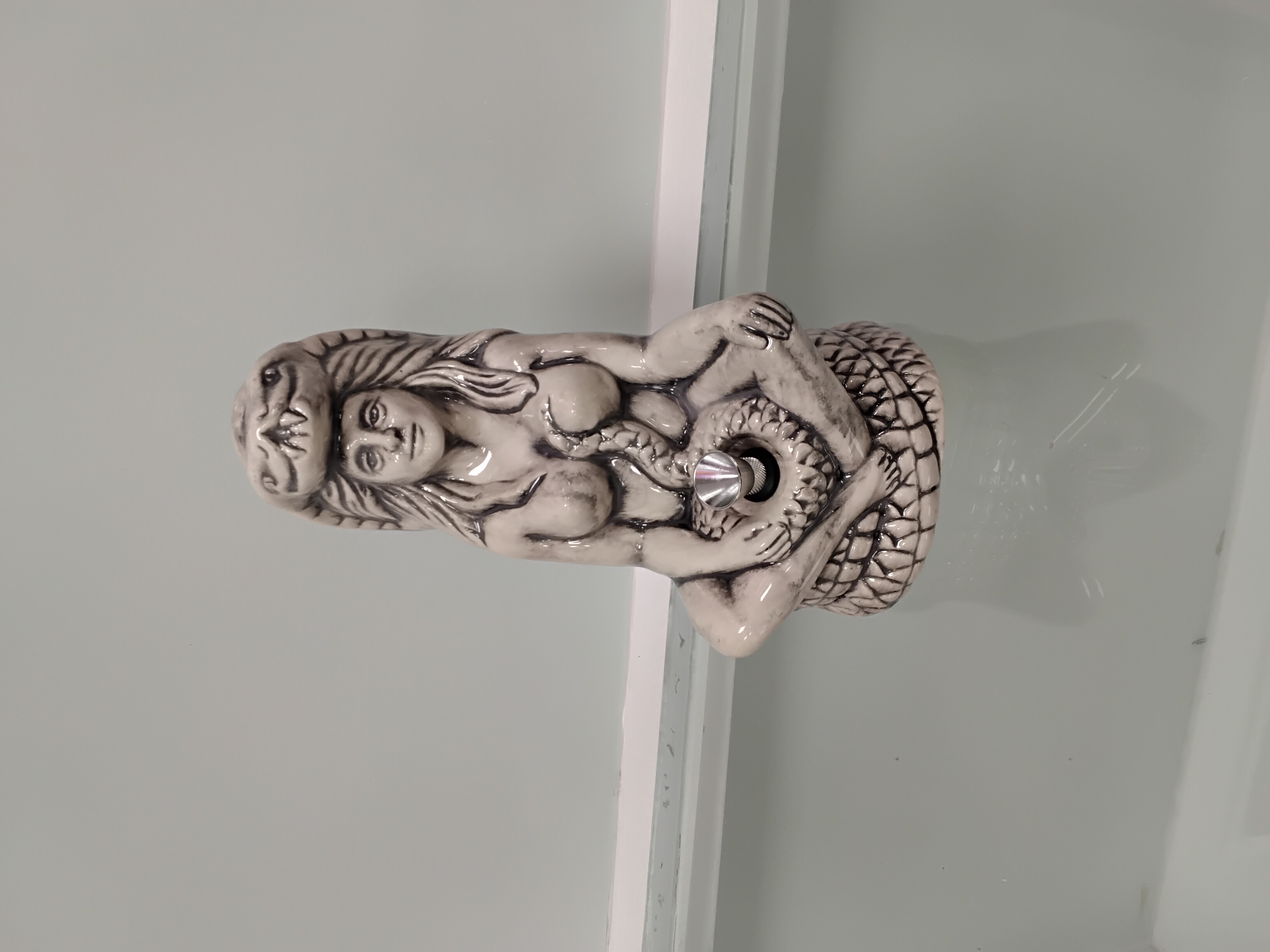 Photograph of product: Snake Charmer Waterpipe