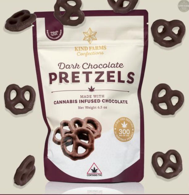 Photograph of product: Kind Farms | Dark Chocolate | 300MG Pretzels