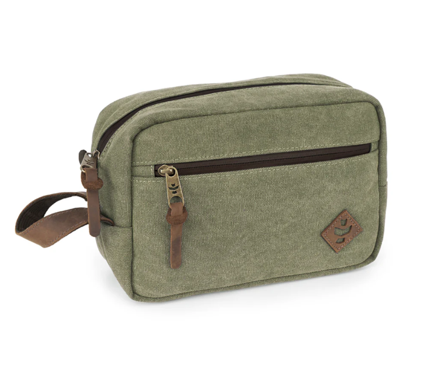 Photograph of product: Revelry The Storaway Kit - Sage