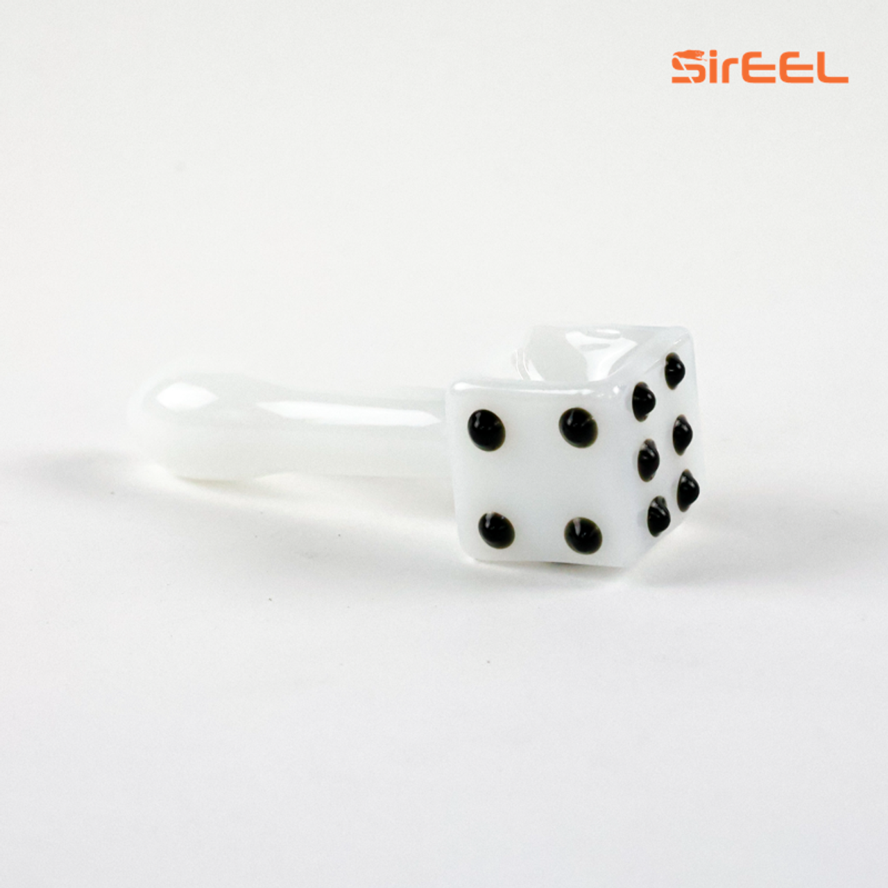 Photograph of product: SIREEL DICE DREAMS CUBE PIPE 4.5IN