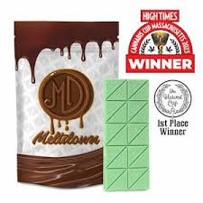 Photograph of product: Key Lime Pie | Chocolate Bar | 20-Piece | 100mg