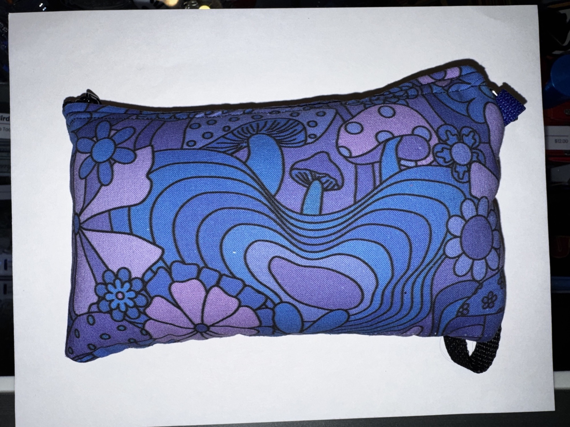Photograph of product: Nadine Small Rasta Pipe Pouch - Paraphernalia