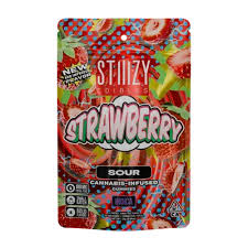 Photograph of product: Gummies Sour Strawberry 100mg