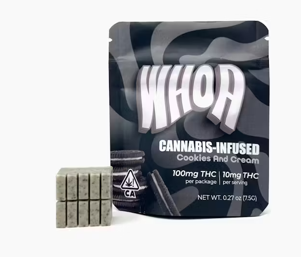 Photograph of product: WHOA Strawberry Cookies & Cream Chocolate Bites 100mg