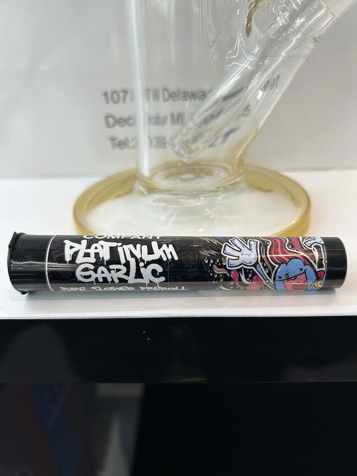 Photograph of product: 1g Pre Roll- Platinum Garlic